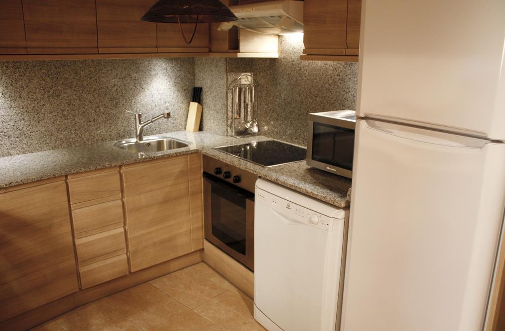 Apartamentos Valle De Aran Mont Eksteriør billede